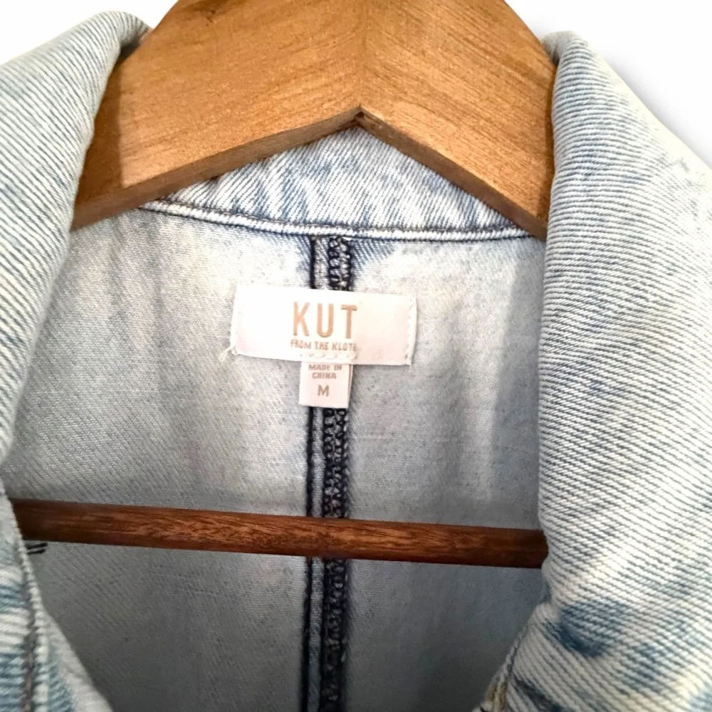 Kut from the Kloth Gretel Denim Shirt Dress Size  Medium Light Wash - Picture 9 of 15